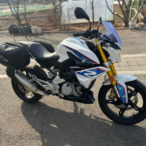 bmw g310r 18션 스페셜컬러 판매합니다