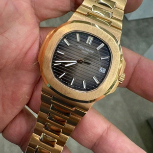 파텍필립 노틸러스 로즈골드 5711R 이미지