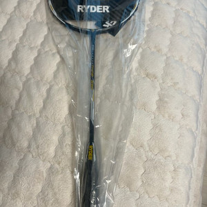 라이더THOR 100 배드민턴라켓 새상품