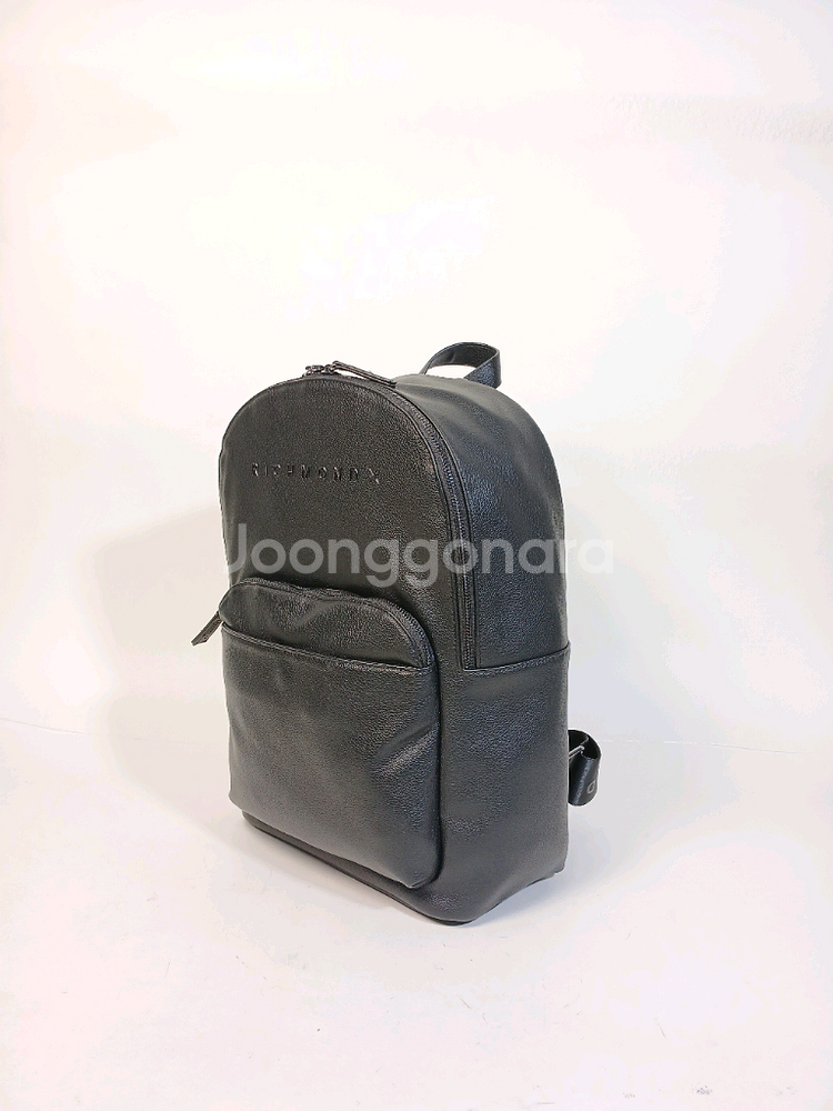 존리치몬드 X 검정색 가죽 남성 백팩--1