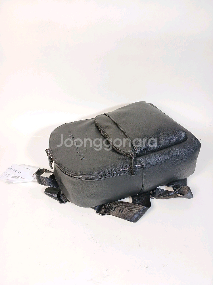 존리치몬드 X 검정색 가죽 남성 백팩--6