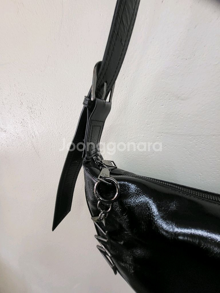 베라왕 크루아상 백--3