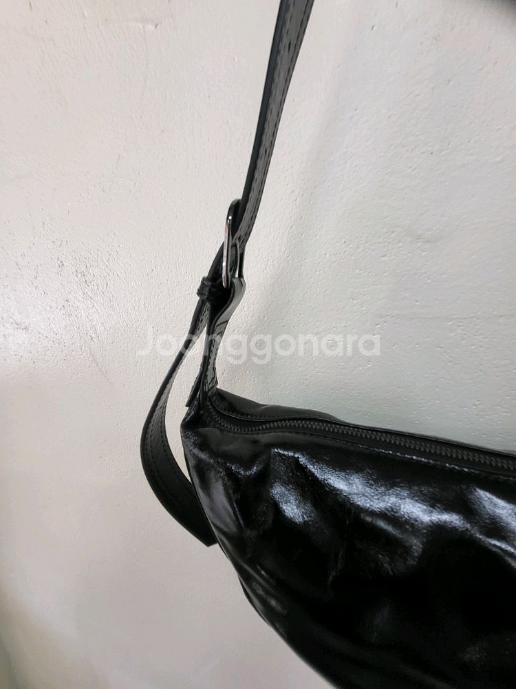 베라왕 크루아상 백--5