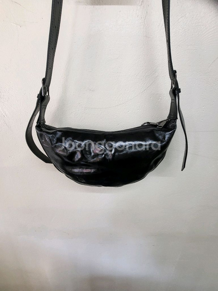 베라왕 크루아상 백--1