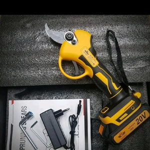 무선 충전 전기 전지 가위 이미지