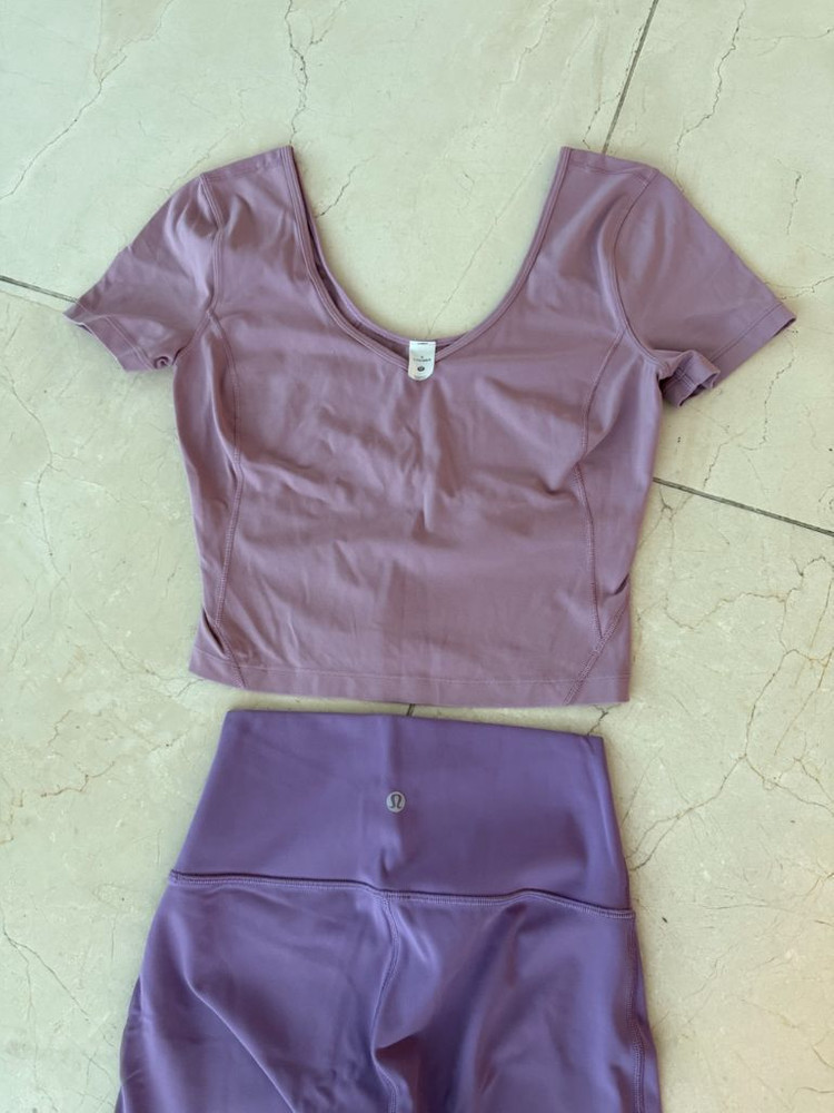 룰루레몬 레깅스 반팔탑 여러가지--1