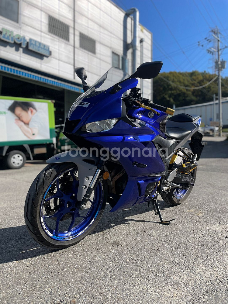야마하 YZF-R3 20년식 2만키로 저렴하게 판매합니다--6