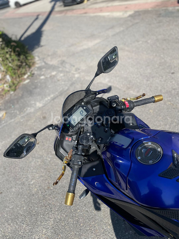 야마하 YZF-R3 20년식 2만키로 저렴하게 판매합니다--8