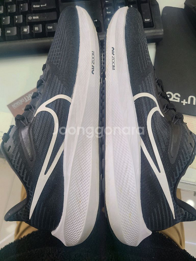 나이키 런닝화 에어 줌 페가수스39 270 팝니다--9