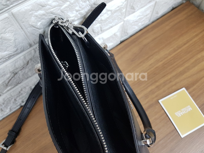 마이클코어스 토트백 & 크로스백--6