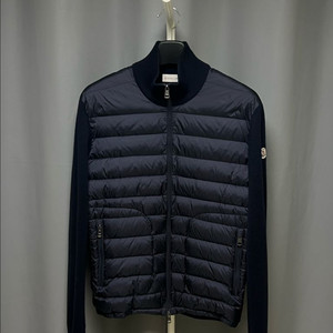 [정품] 몽클레어 니트패딩 네이비 L size