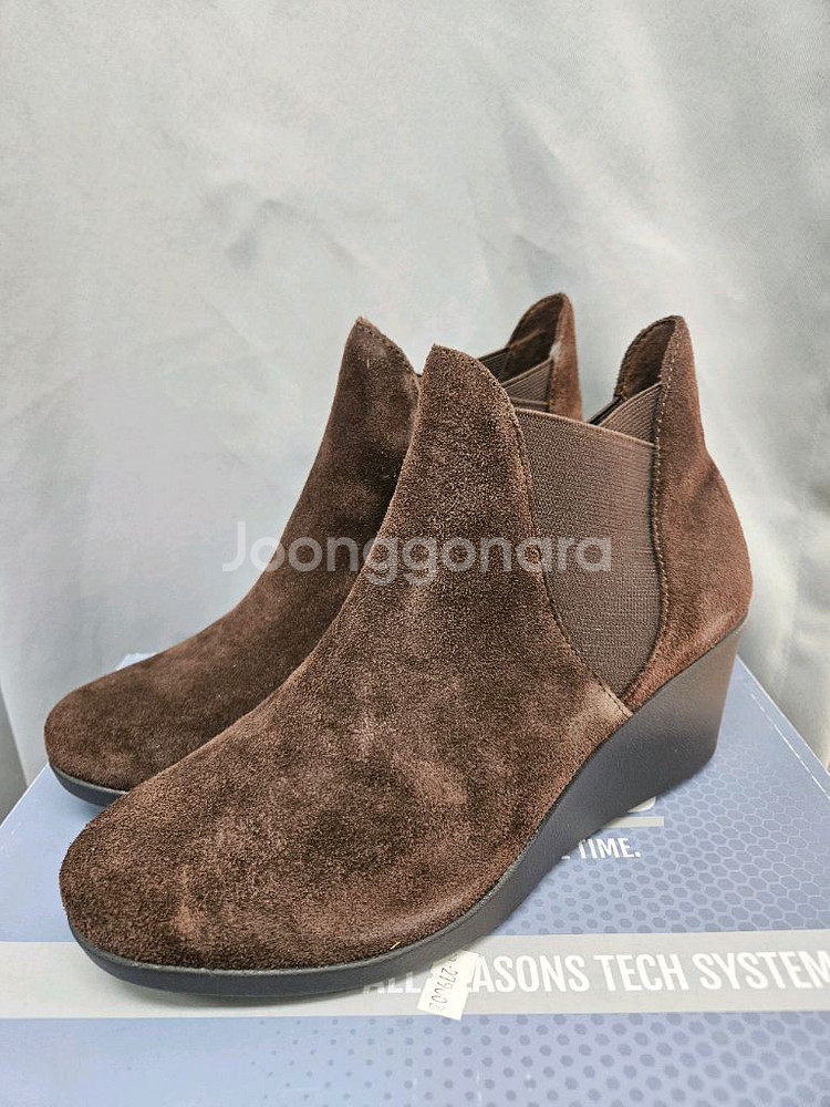 여성 웨지힐 앵클부츠 240--0