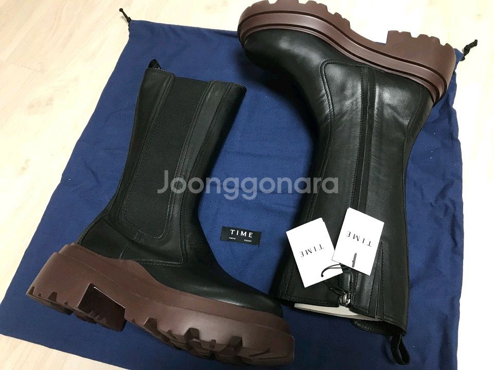 (새상품) TIME 타임 가죽 부츠 구두 240 사이즈 (매장가 60만원)--0