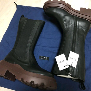 (새상품) TIME 타임 가죽 부츠 구두 240 사이즈 (매장가 60만원)