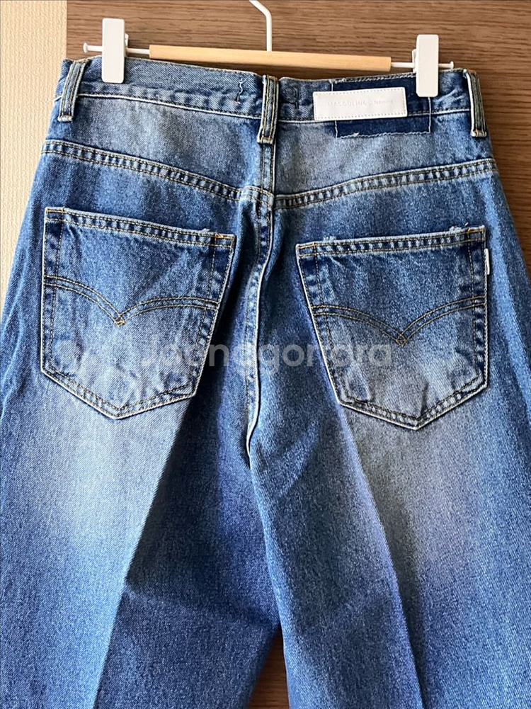 부츠컷 청바지 M--3