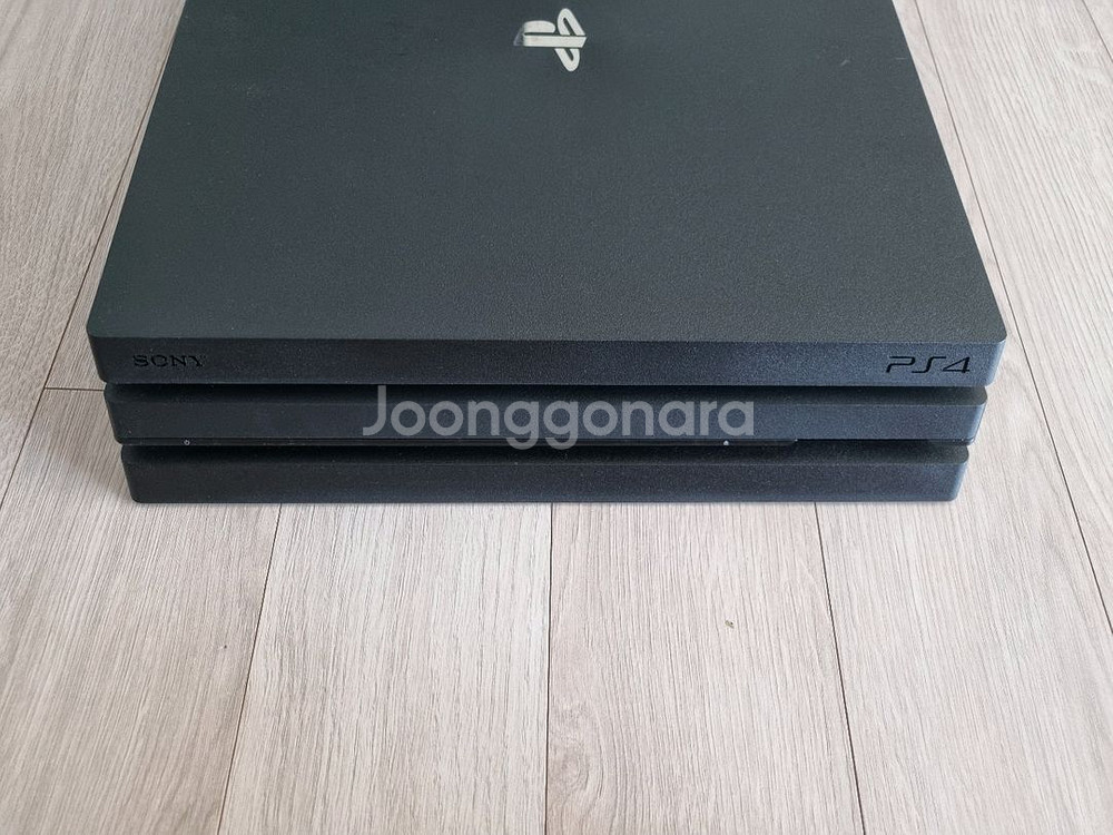 PS4 Pro 1TB 게임콘솔--2