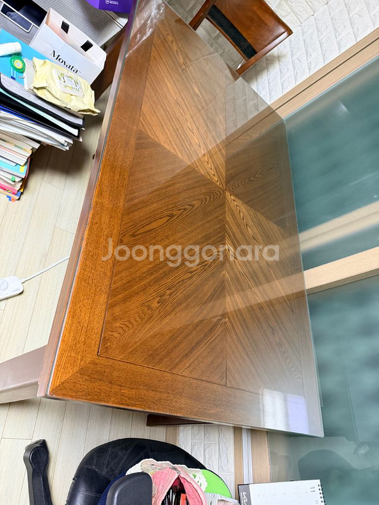 원목 식탁 유리상판 + 의자 5만원!--0