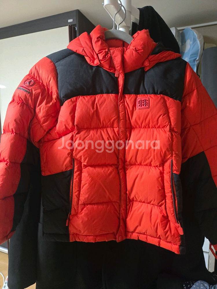 코오롱스포츠키즈 패딩점퍼 130사이즈--0