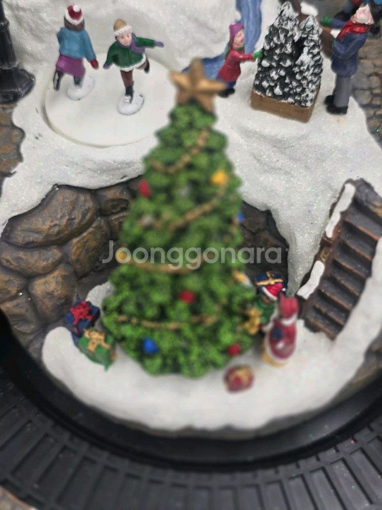 코스트코 크리스마스 눈오는 마을 장식 36cm--5