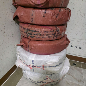 포터2 윈터타이어 (휠포함) 한대분 팔아요