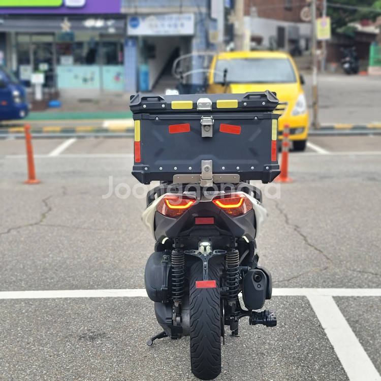 3_23년식 xmax300 7만 배달셋팅 판매합니다--6