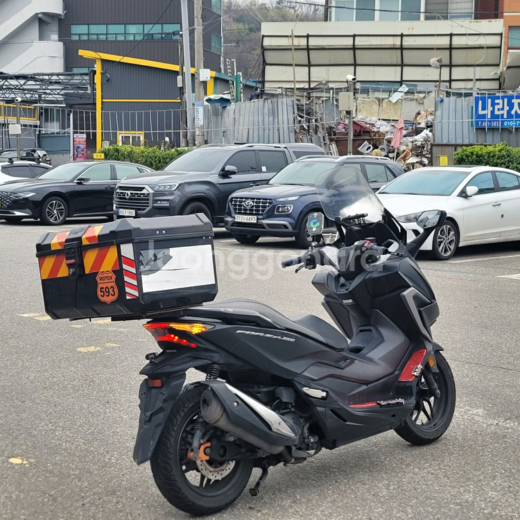 1_21년식 포르자350 5만km 배달셋팅 판매합니다--5