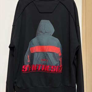 [Juun.J 준지] 블랙 카렐펑크 백로고 맨투맨 사이즈 100 (현백 구매)