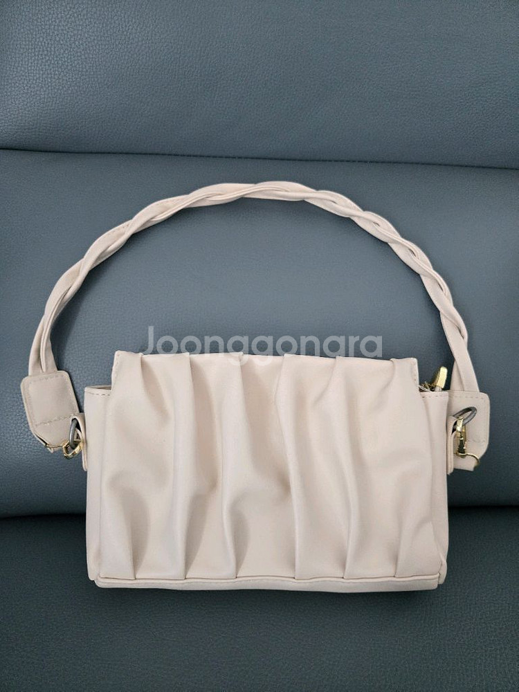 아이보리 여성가방--0