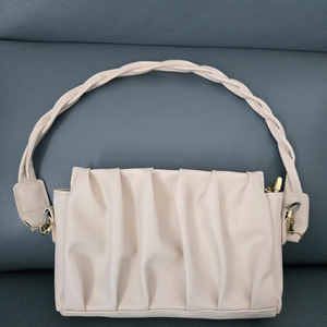 아이보리 여성가방