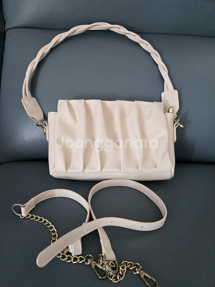 아이보리 여성가방--1