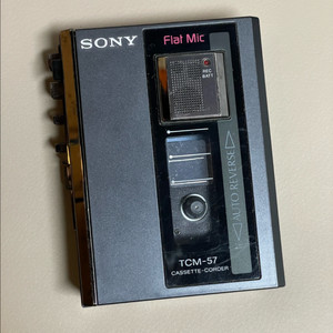 소니 TCM-57 워크맨 카세트 레코더