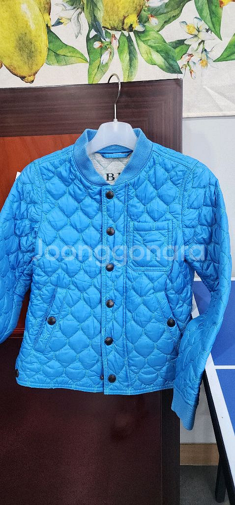 버버리 칠드런 퀼팅점퍼 10Y--0