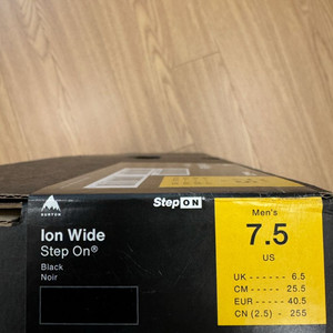 24/25 버튼 스텝온 이온 부츠 255 판매합니다~!!!