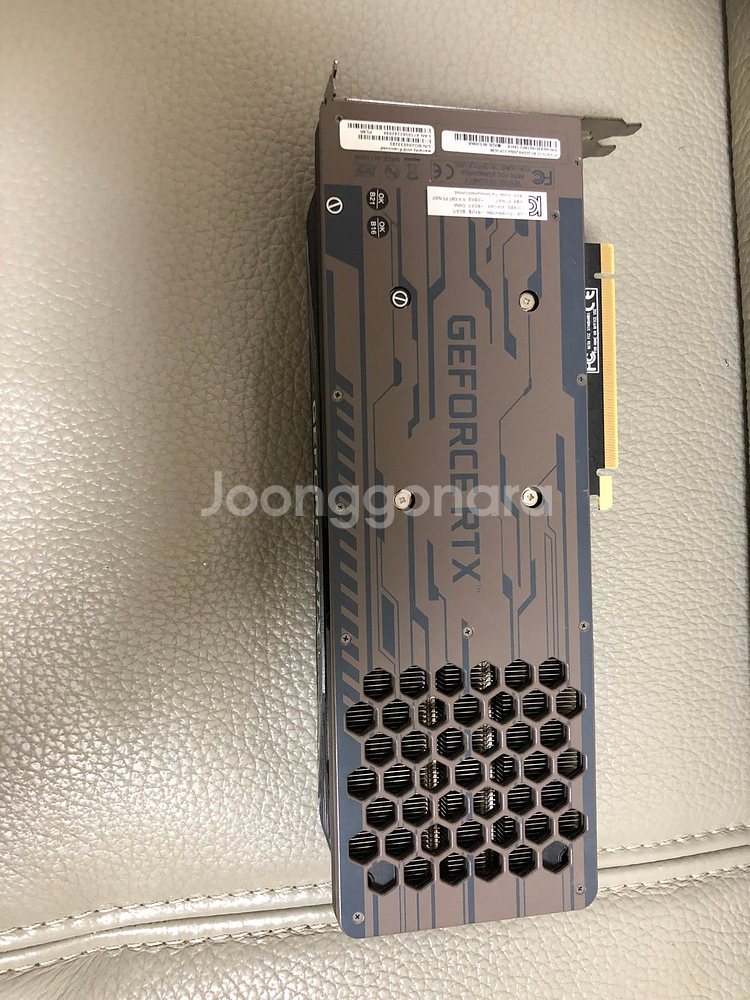이엠텍 지포스 RTX 3070 BLACK EDITION OC D6 8GB 판매합니다.--3