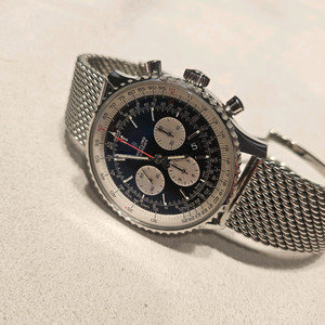 브라이틀링 네비타이머 B01 46mm + 추가 스트랩