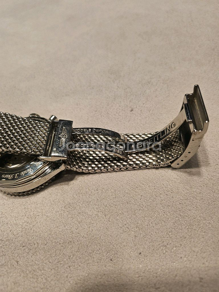 브라이틀링 네비타이머 B01 46mm + 추가 스트랩--2