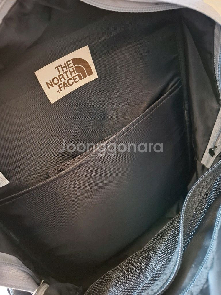 노스페이스 백팩--4