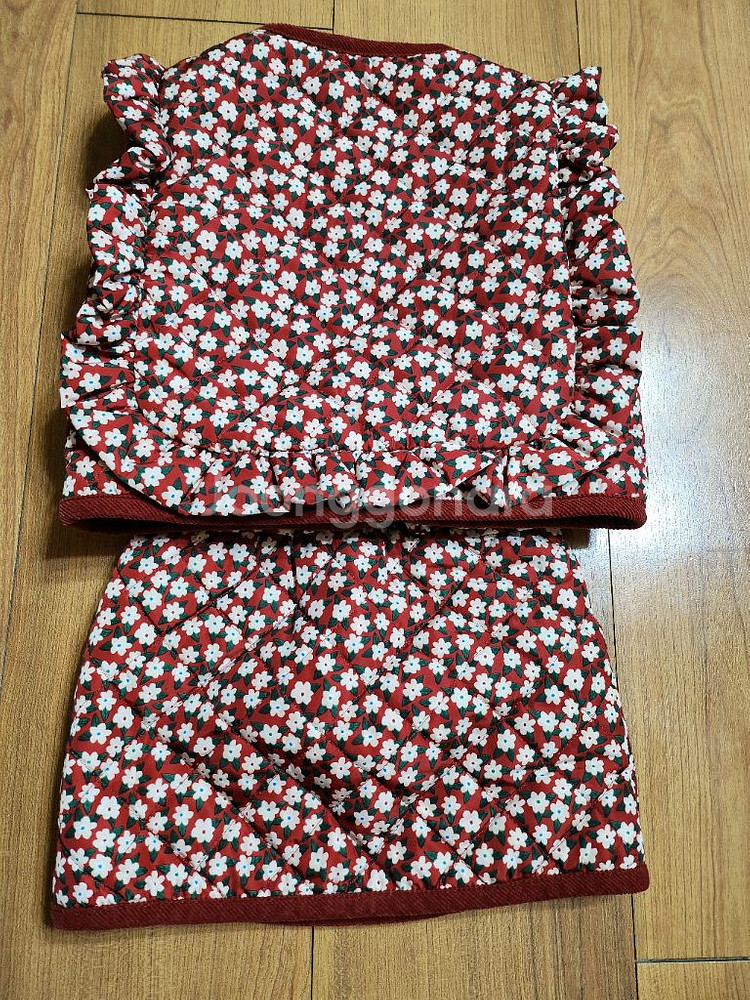 리미떼두두 패딩 조끼 치마 세트 (착샷O)--6