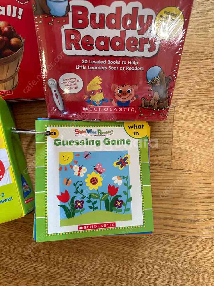 스콜라스틱 팝핀펜포함 21만원--6