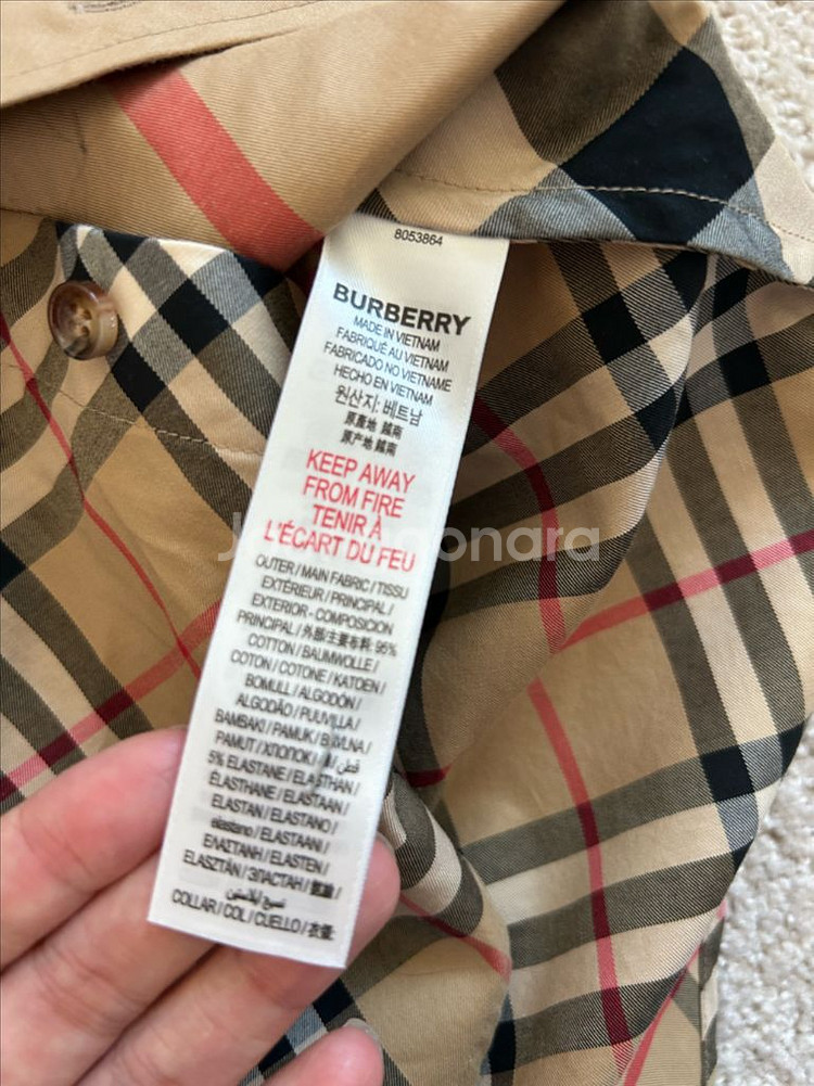 버버리 키즈 체크 셔츠 8Y--2