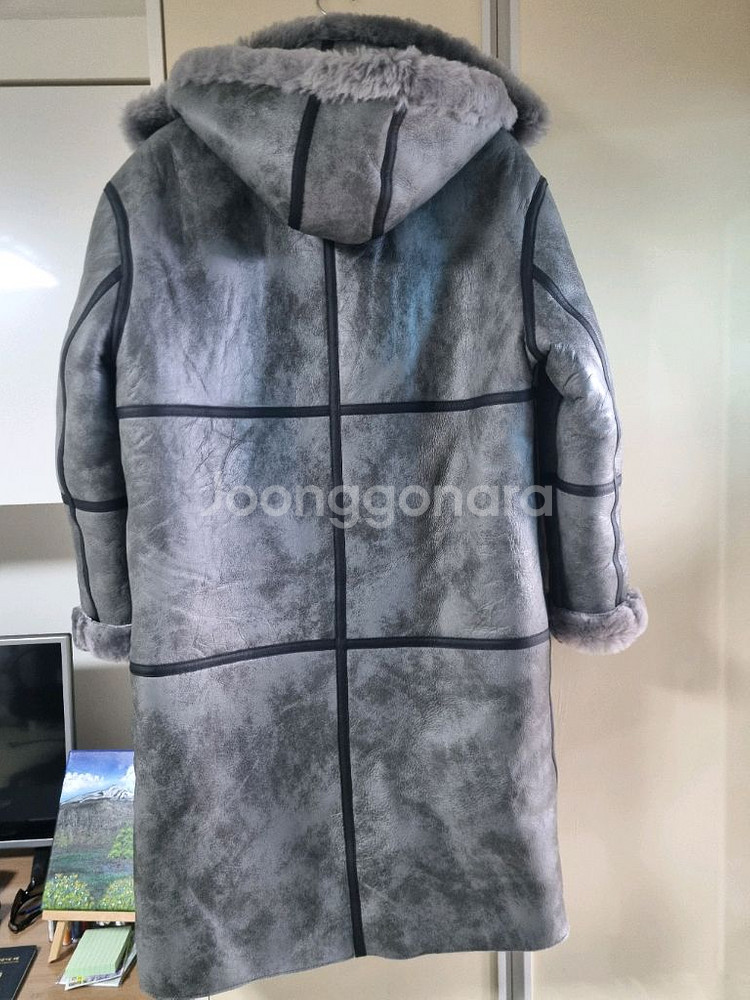 (새제품) 천연 양가죽 모 일체형 후드 무스탕 코트--1