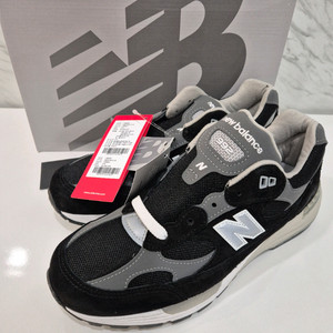 뉴발란스 992 블랙 270. 판매