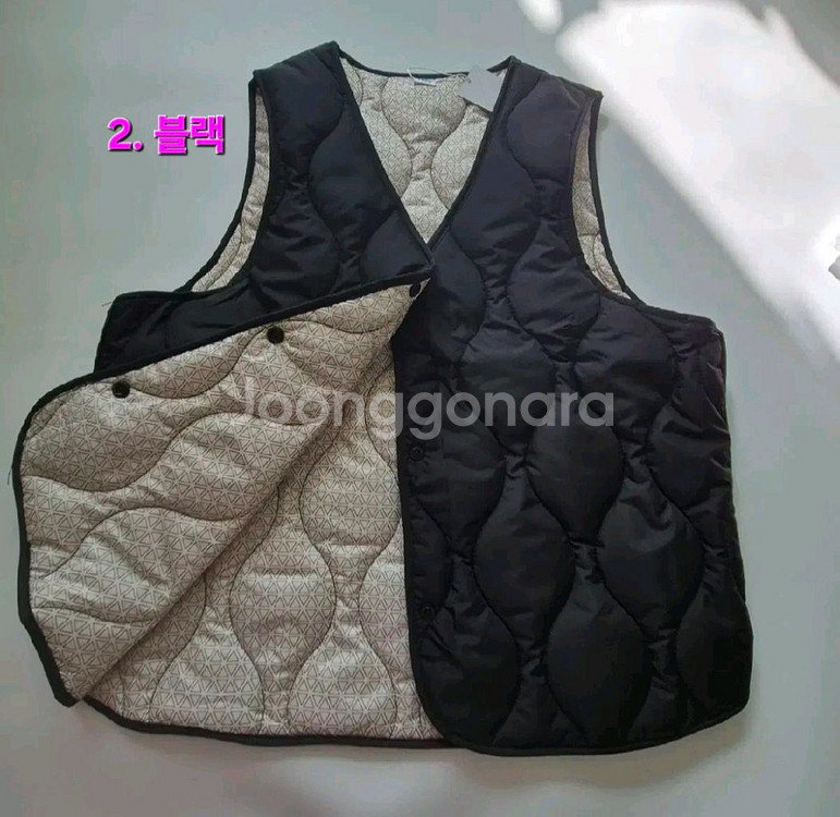 (새상품) 물결퀼팅 패딩 조끼--2