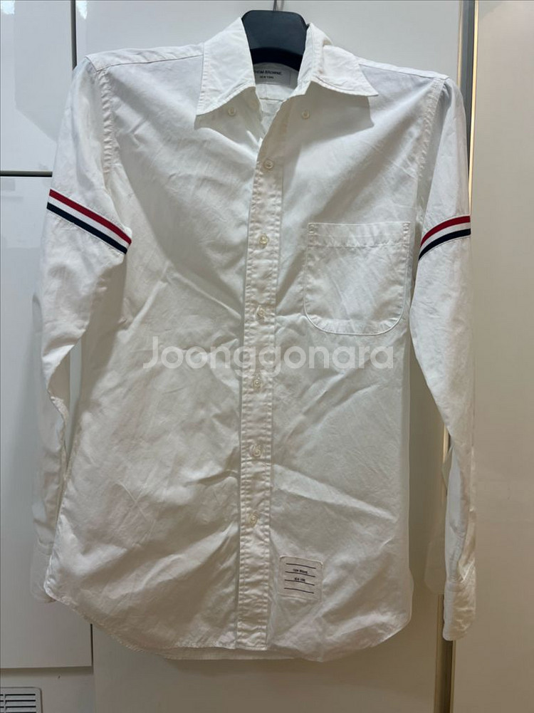 톰브라운 암밴드포플린 셔츠 2사이즈 (새상품급)--0