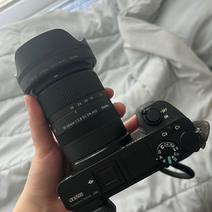 소니 a6500 + 18-50 번들렌즈 + 소니 sel35f18 + 시그마 18-50mm f2.8