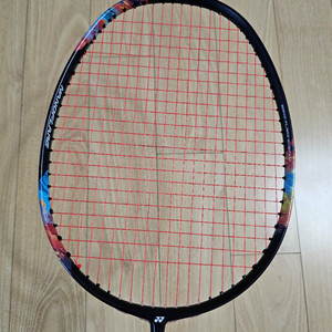 요넥스 나노플레어 700프로 배드민턴 라켓