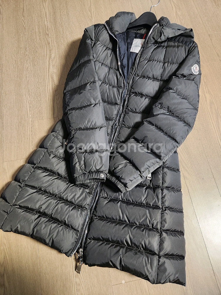 정품 몽클레어 여성 패딩 점퍼 오로핀--0