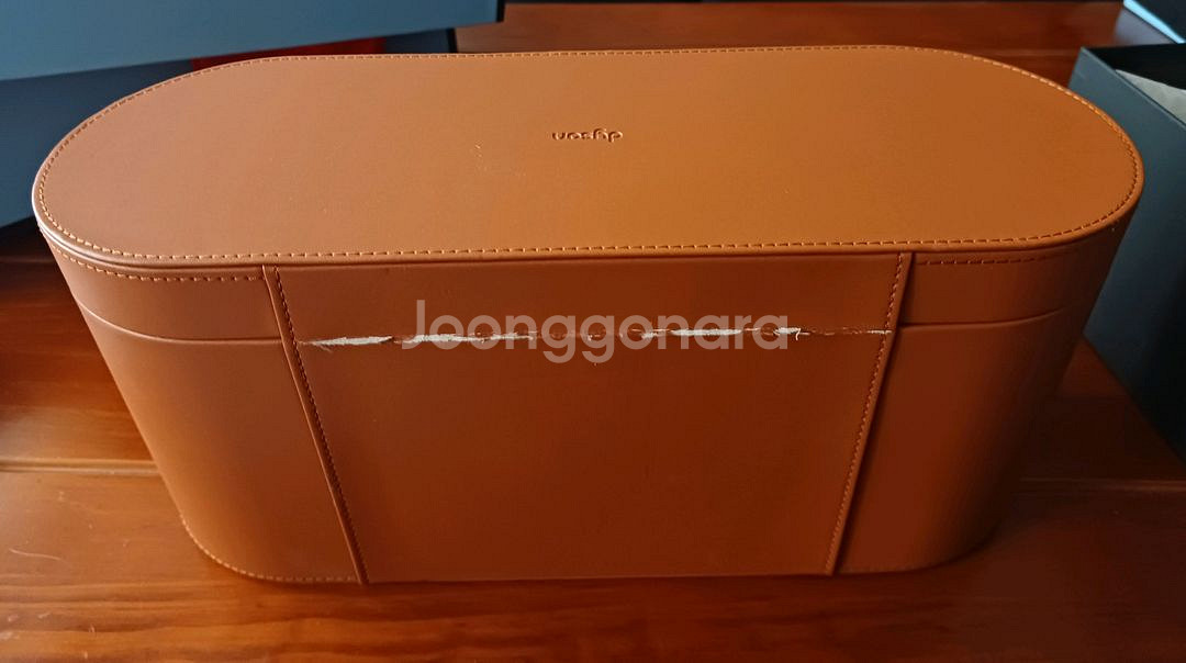 다이슨 에어랩 케이스 흠있음--3