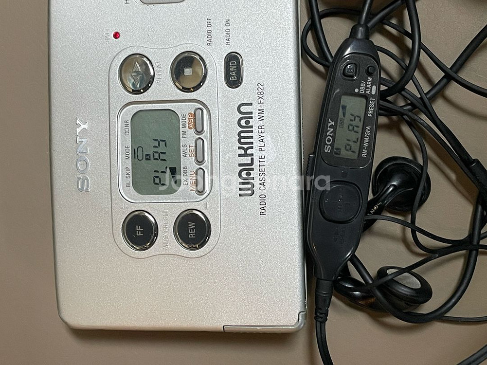 소니 워크맨 WM-FX822 라디오 카세트 플레이어--2