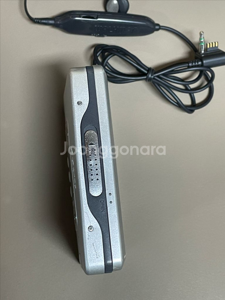 소니 워크맨 WM-FX822 라디오 카세트 플레이어--6